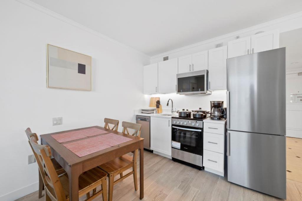 2Br Condo On The Boardwalk With 3 Baths Cozysuites أتلانتيك سيتي المظهر الخارجي الصورة